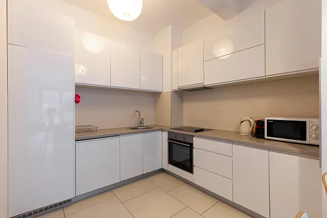 Three-bedroom, spacious and bright apartment for sale in the most beautiful part of Montenegro — photo 4